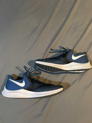 Nike Nike Zoom Running Shoe
