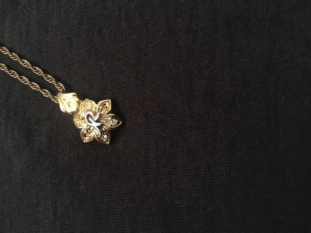 Nina Ricci gold necklace - image 3