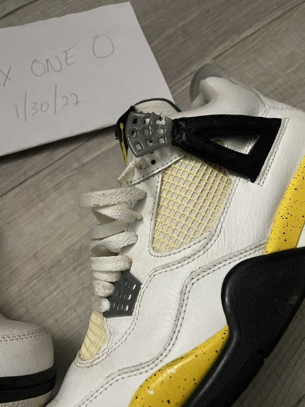 Jordan Brand Air Jordan 4 tour yellow - image 4