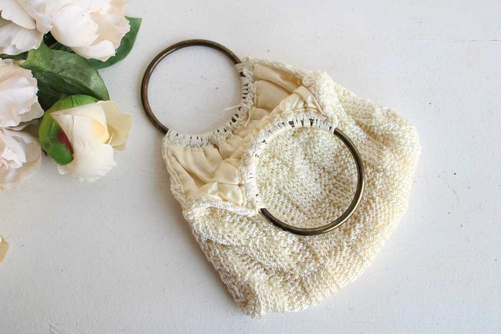 Vintage 1960s Ivory Knit Hand Bag - image 10