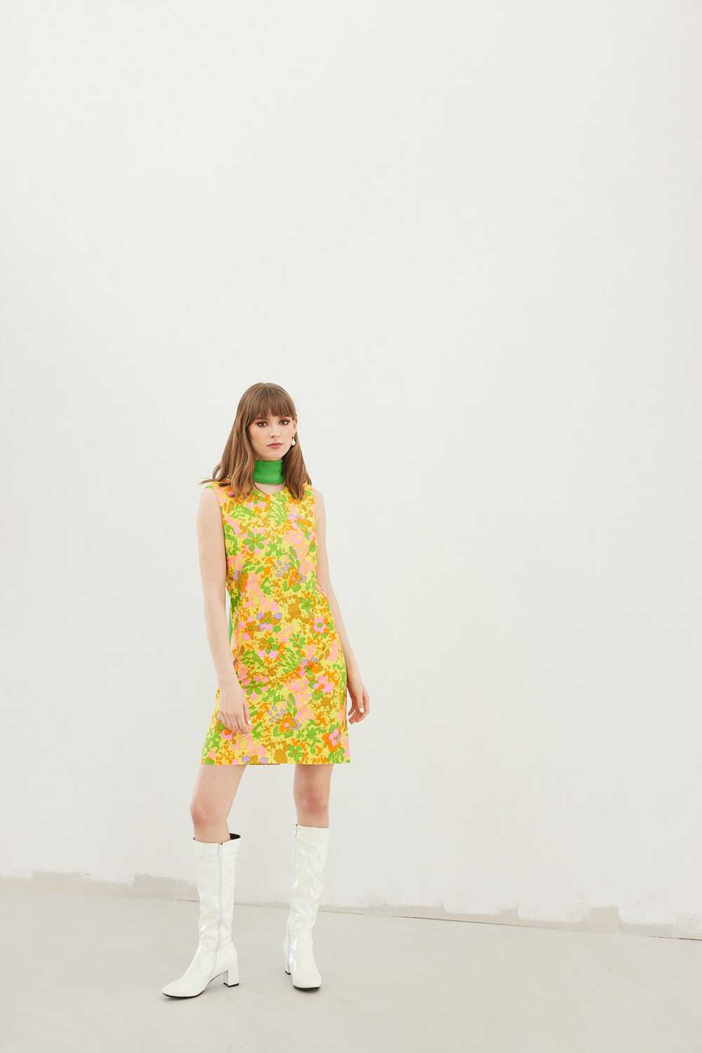 Sixties floral cotton dress - image 2