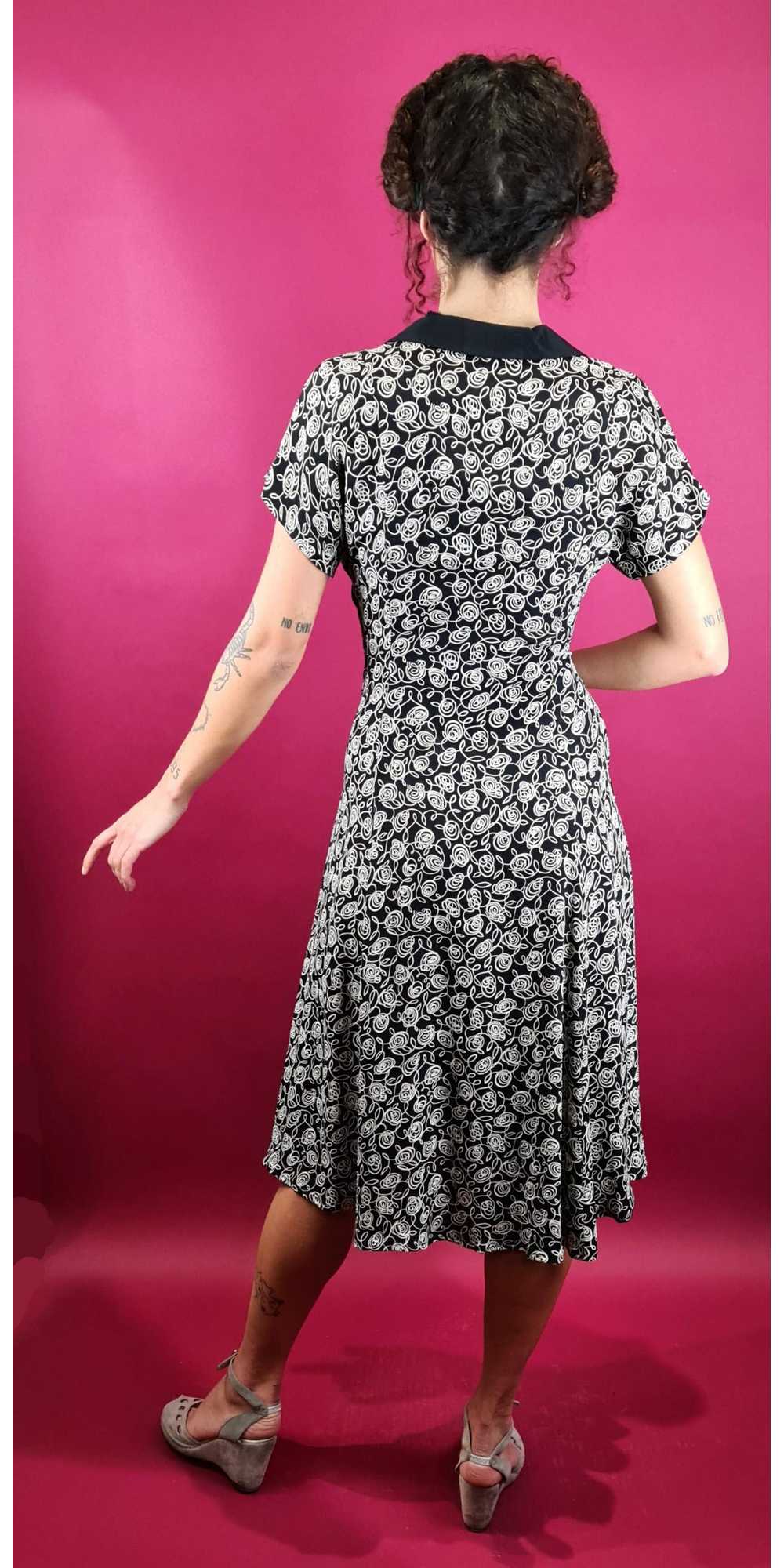 Wonderful Abstract Floral Print Dress ¦ 1940’s Wa… - image 3