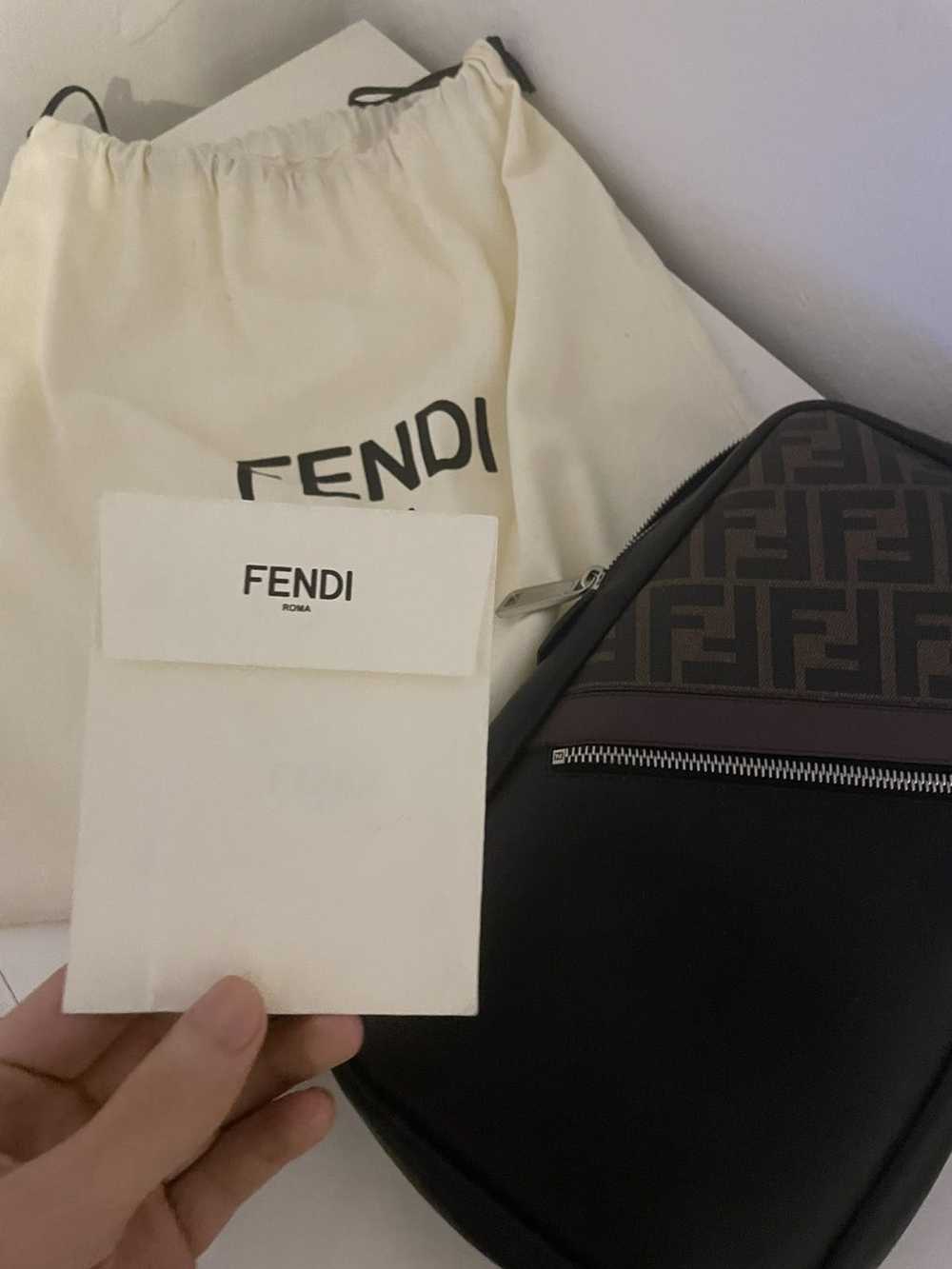 Fendi FENDI SLINGBAG - image 3