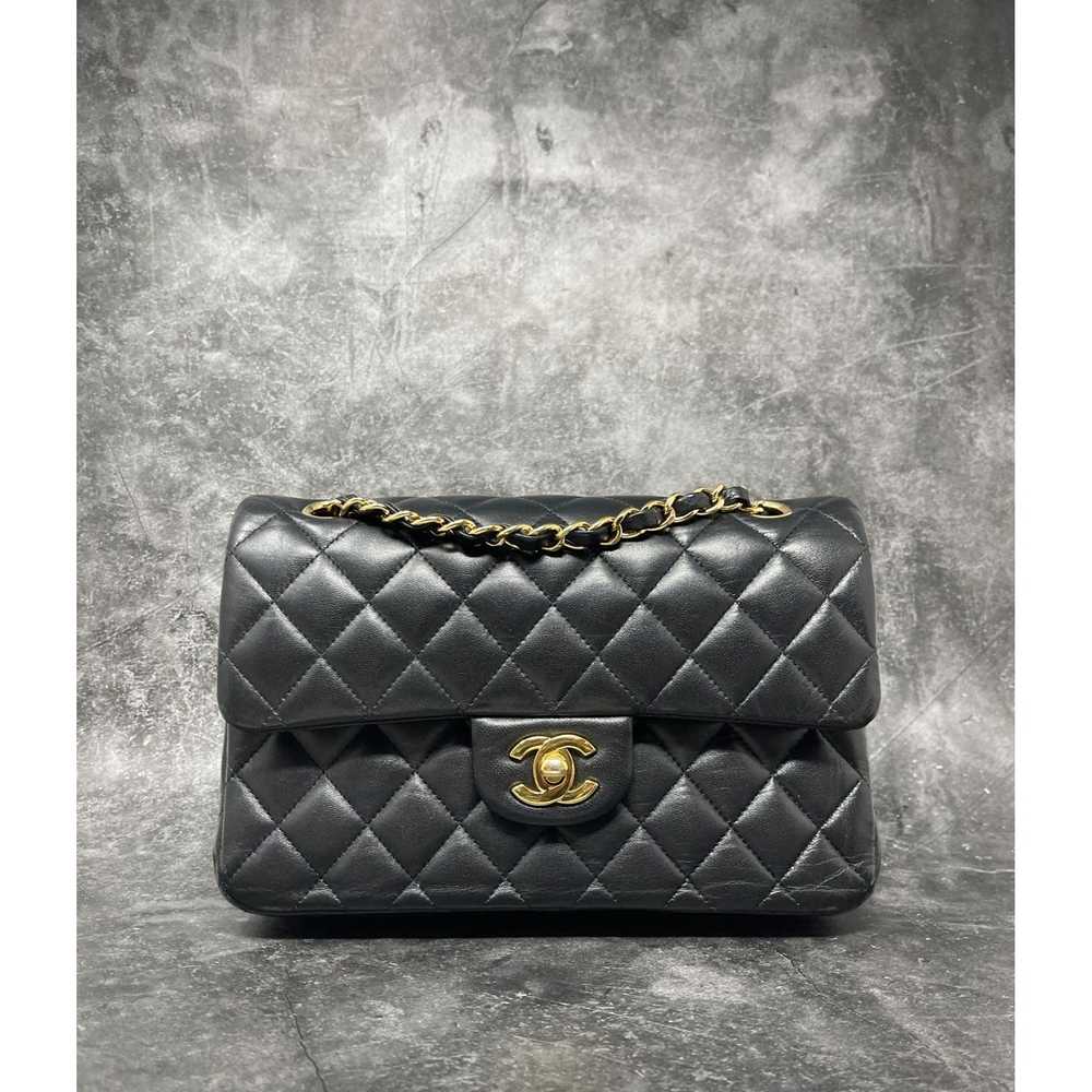 Chanel Chanel Classic Double Flap Bag Quilted Lam… - image 1