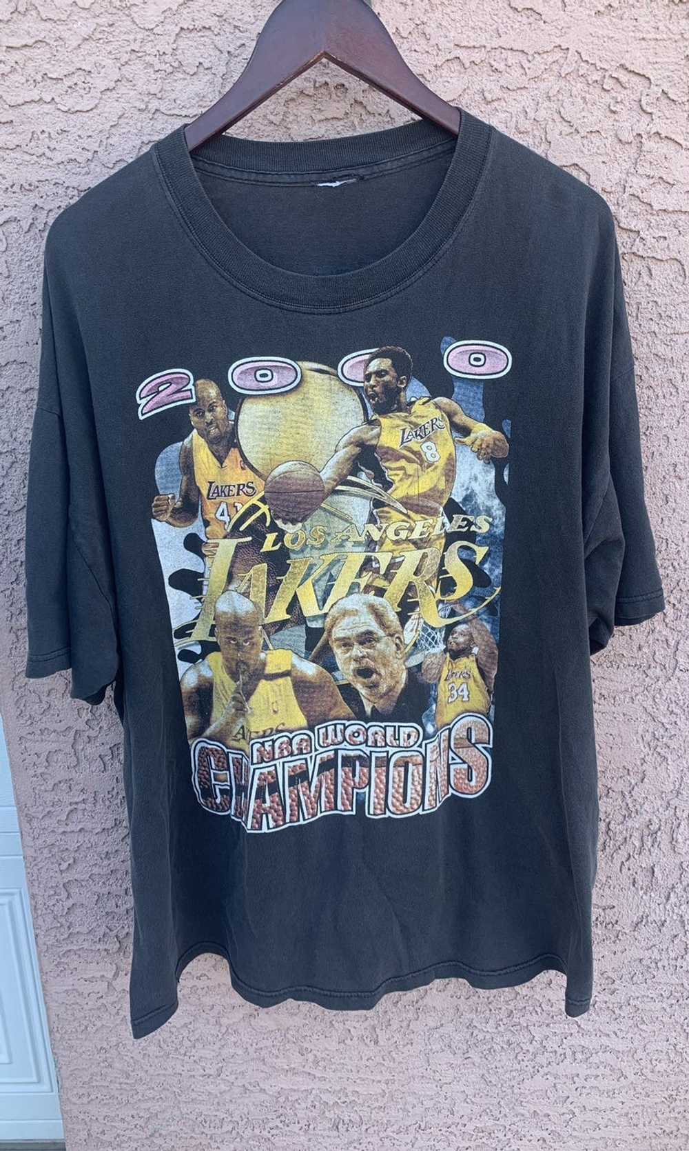 Lakers × NBA × Rap Tees Vintage 2000 Lakers Champ… - image 1