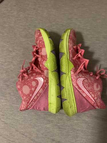 Kyrie 5 patrick size 8 online