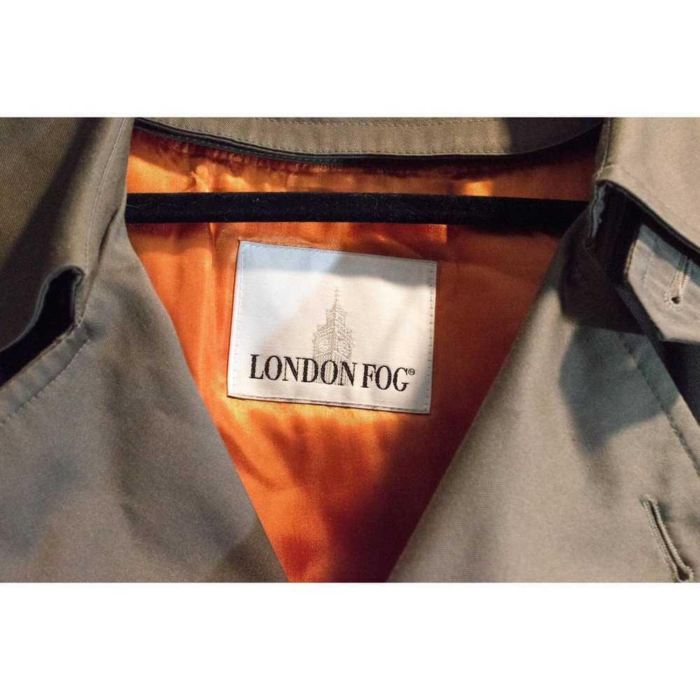 London Fog London fog long trench coat Man, Reg 44 - image 3