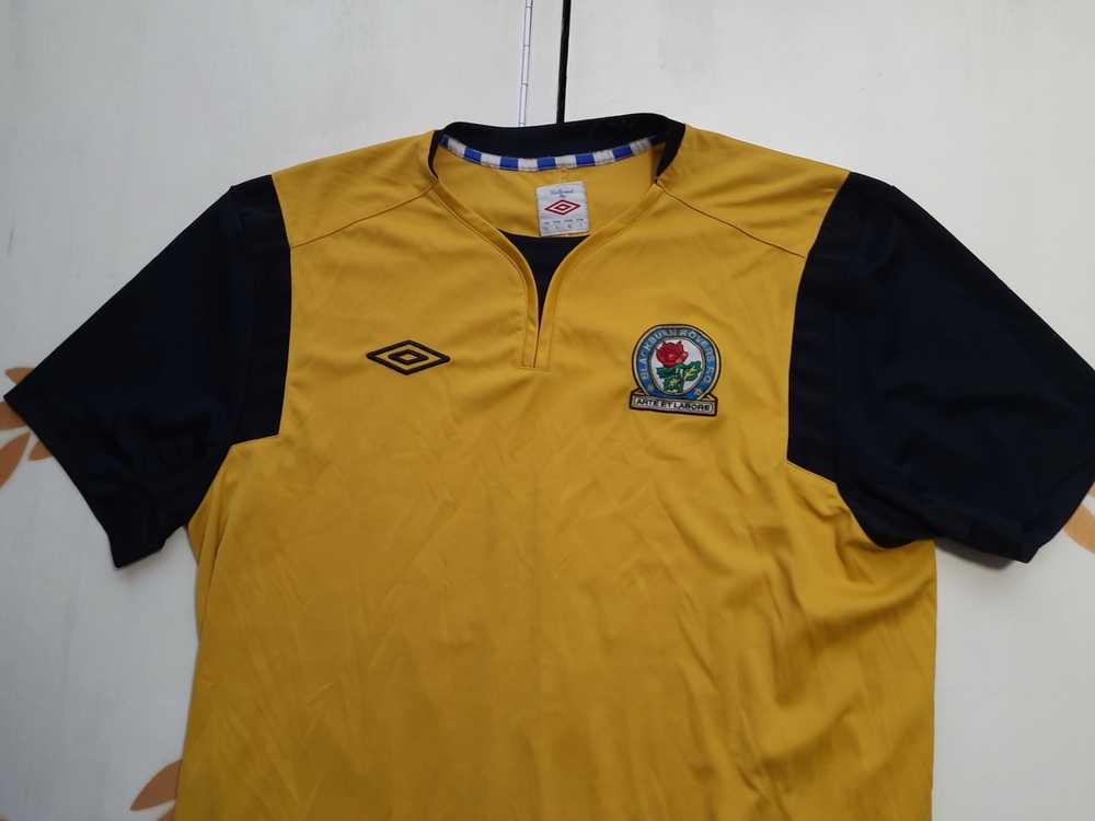 Soccer Jersey × Umbro Umbro Blackburn Rovers 15 N… - image 2