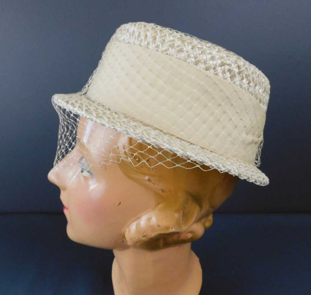 Vintage Ivory Summer Straw Hat with Veil, 1960s 2… - image 4