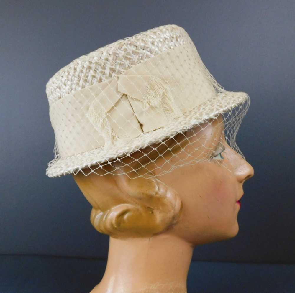 Vintage Ivory Summer Straw Hat with Veil, 1960s 2… - image 5