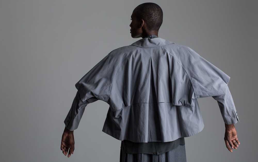 Vintage Issey Miyake Cropped Trench - image 2