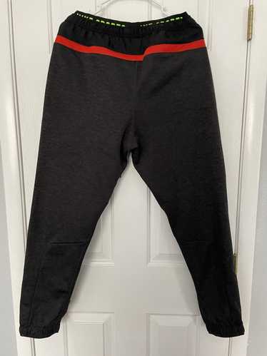 Nike Nike jogger pants - image 1