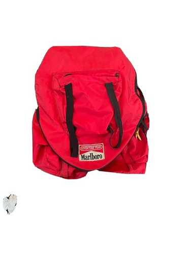 Marlboro ADVENTURE TEAM バックパック レッド 非売品 Marlboro ADVENTURE TEAM バックパック レッド 非売品 - メルカリ