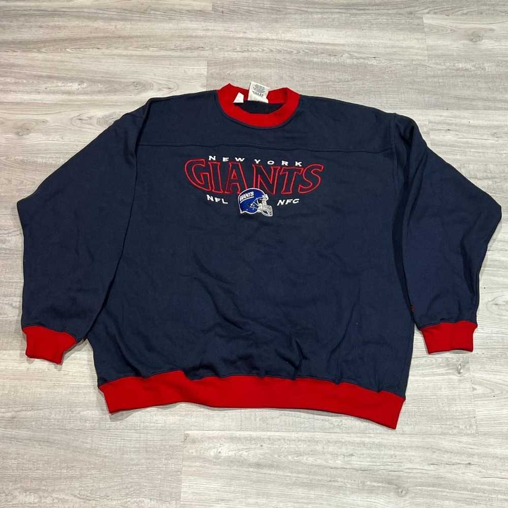 Vintage Embroidered New York Giants Sweatshirt (1990s)