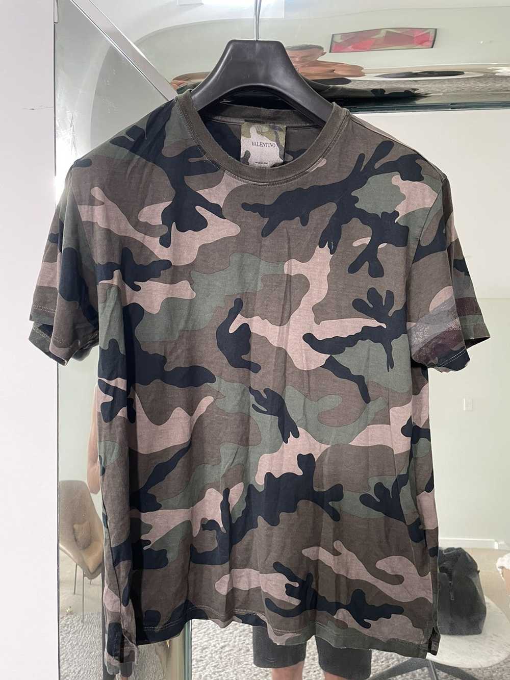 Valentino Valentino camouflage T-Shirt size 48/50… - image 1