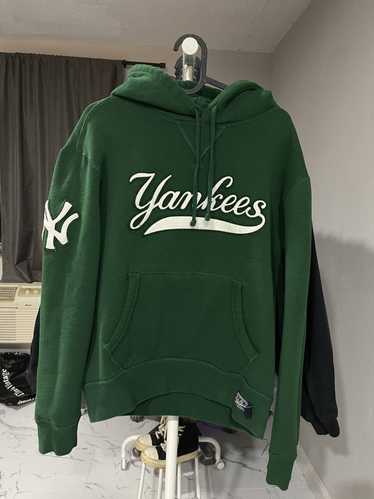 Outerstuff New York Yankees Youth Grand Slam Colorblock Hoodie 23 / M