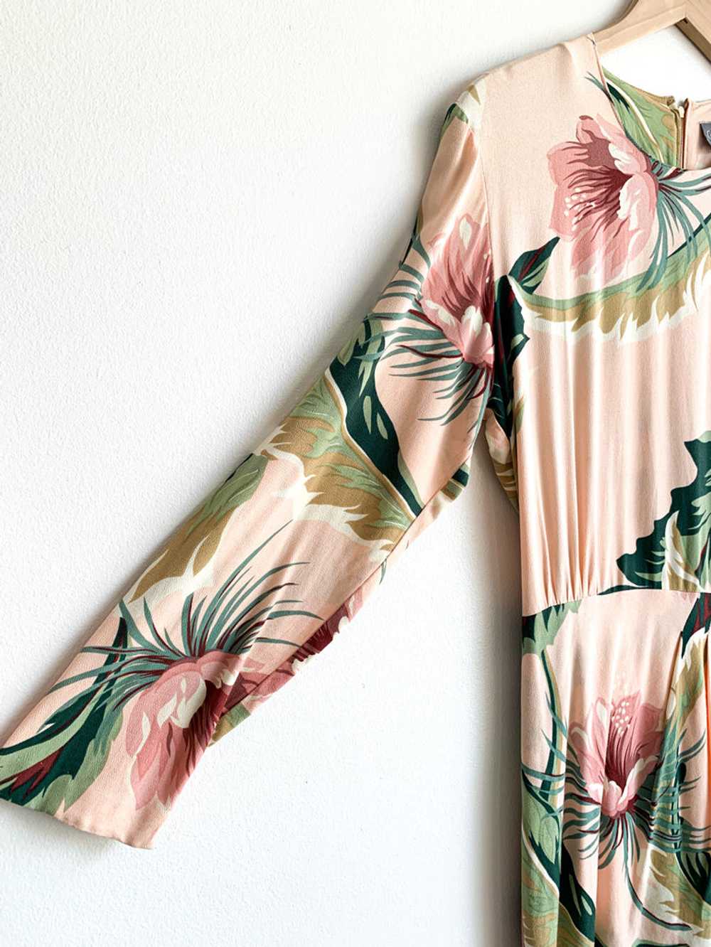 1980's Tropical Print Dress - image 2