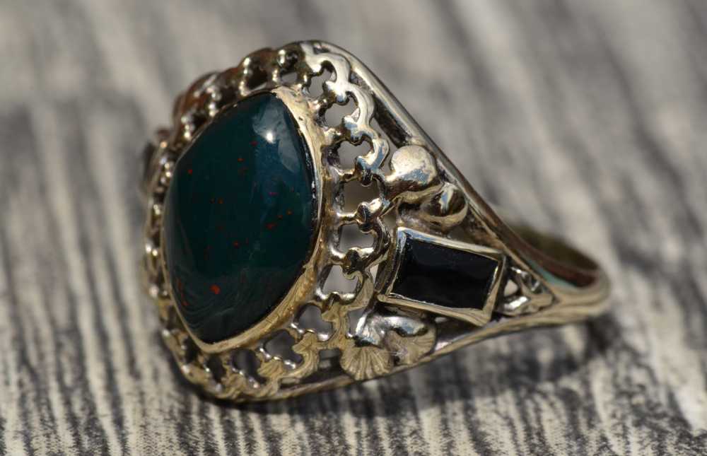 The Maybrook: Antique Filigree Bloodstone and Fre… - image 4
