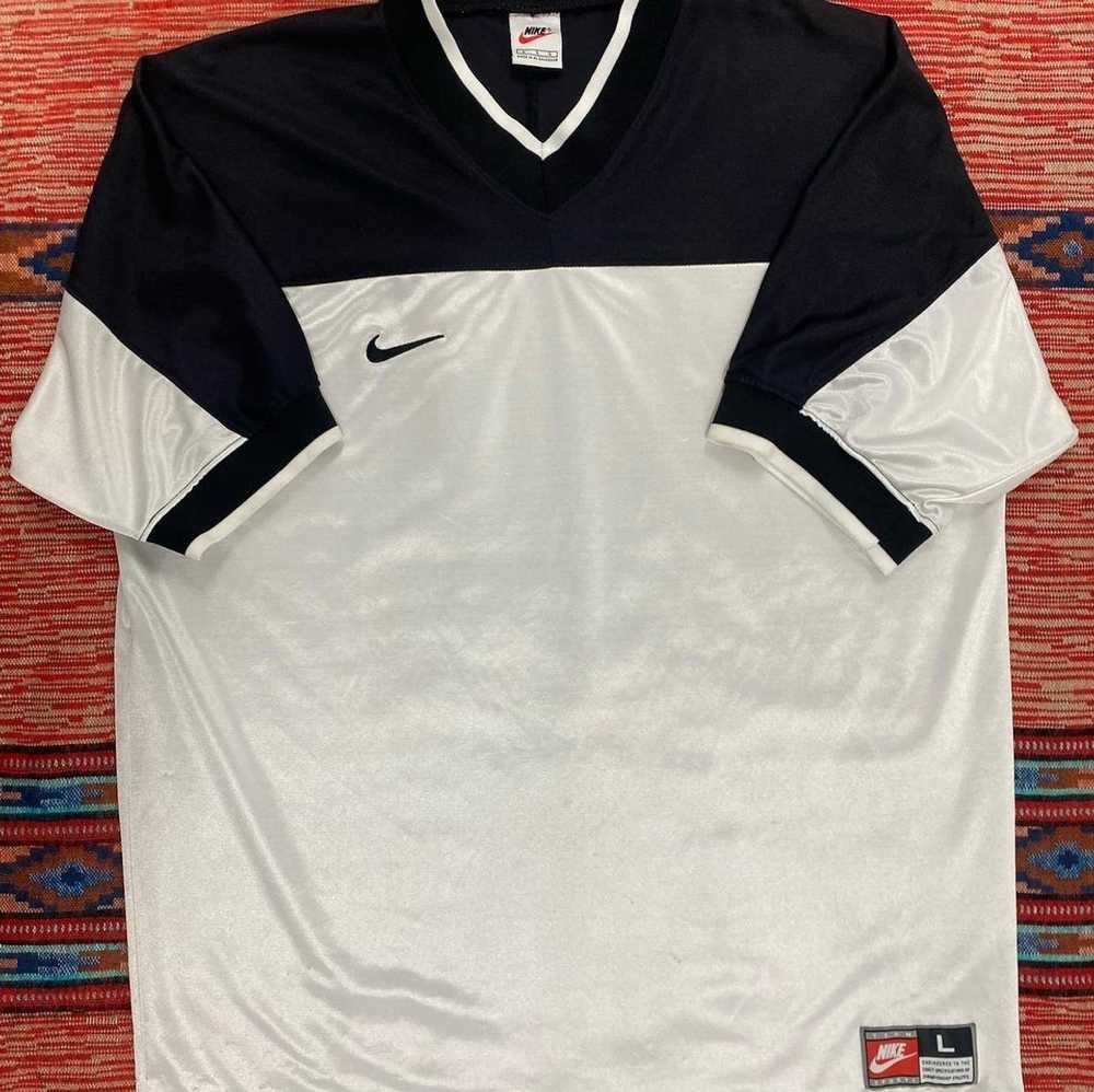 Nike × Vintage Vintage 90s Nike Jersey - image 1