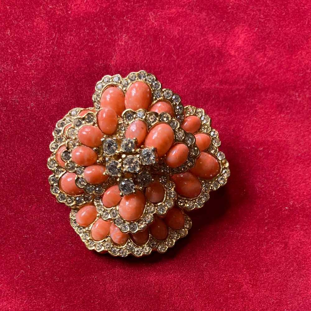 Vintage Signed Ciner Flower Brooch,Coral Cabachon… - image 6