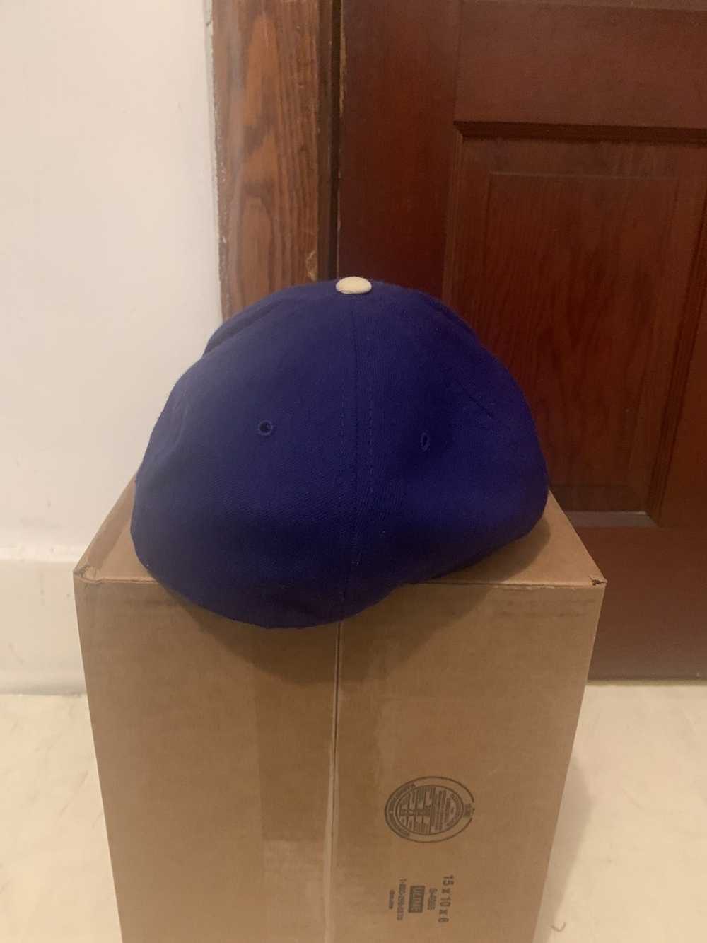 Vintage Vintage LA Dodgers fitted Hat 90s - image 2