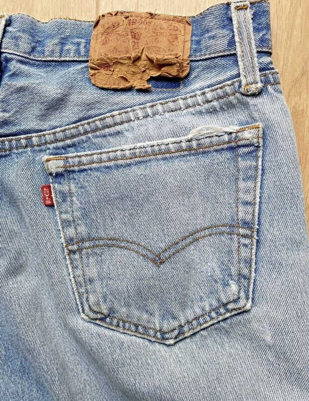 Levi's VTG 80s 1980s LEVI'S 501 Thrashed Jeans 33… - image 7