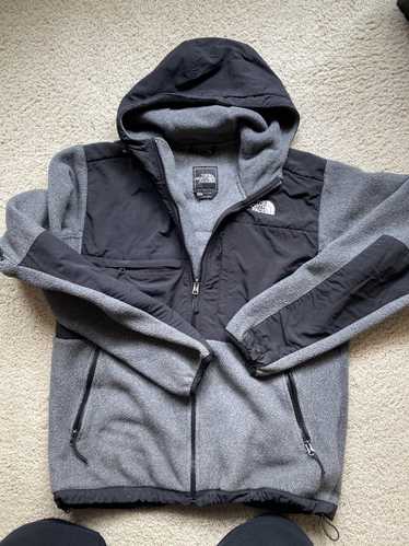 The North Face North face jacket with hood. - image 1