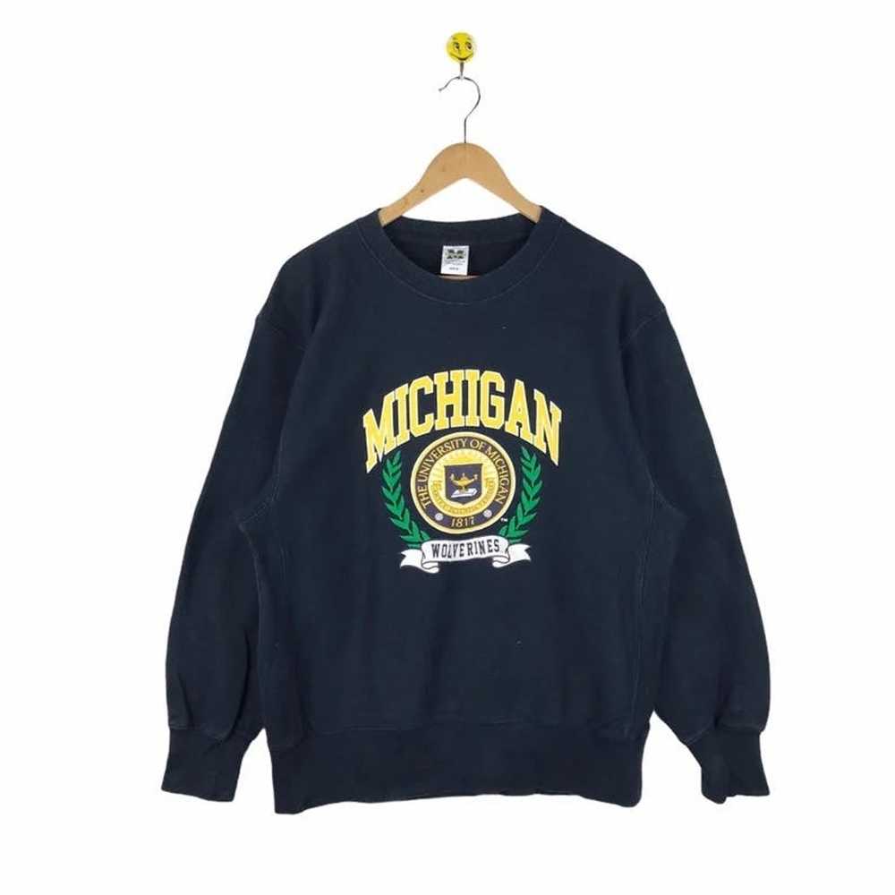 Back to college vibes Collegiate Logo Pullover Hoodie 🛒SKU