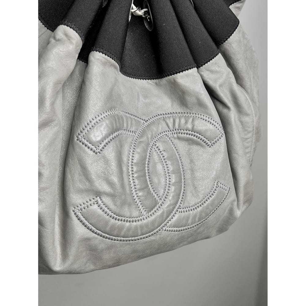 Chanel Coco Cabas leather handbag - image 7