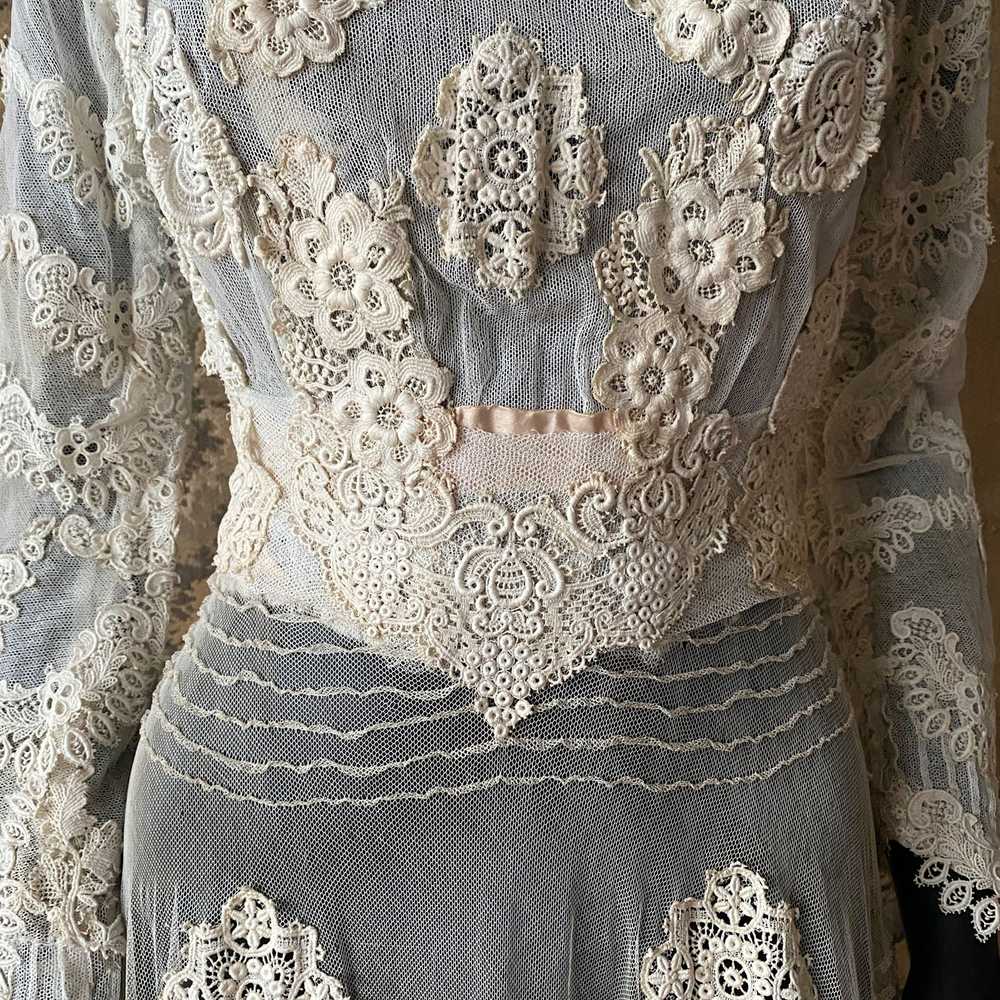 Antique Edwardian Circa 1912 Lace & Net Gown - image 9