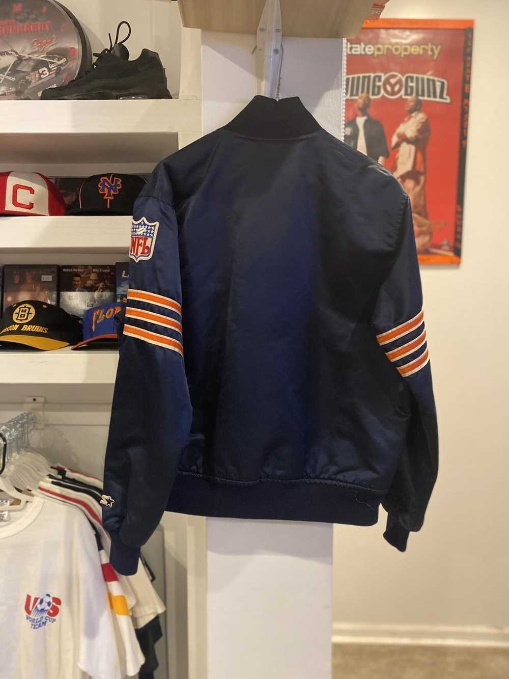 Starter × Vintage Chicago Bears Starter jacket. - image 3