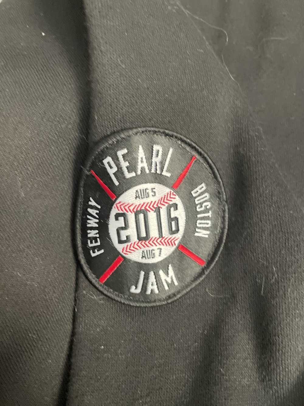 Vintage Pearl Jam Tour Hoodie Zip Jacket Wrigley … - image 6