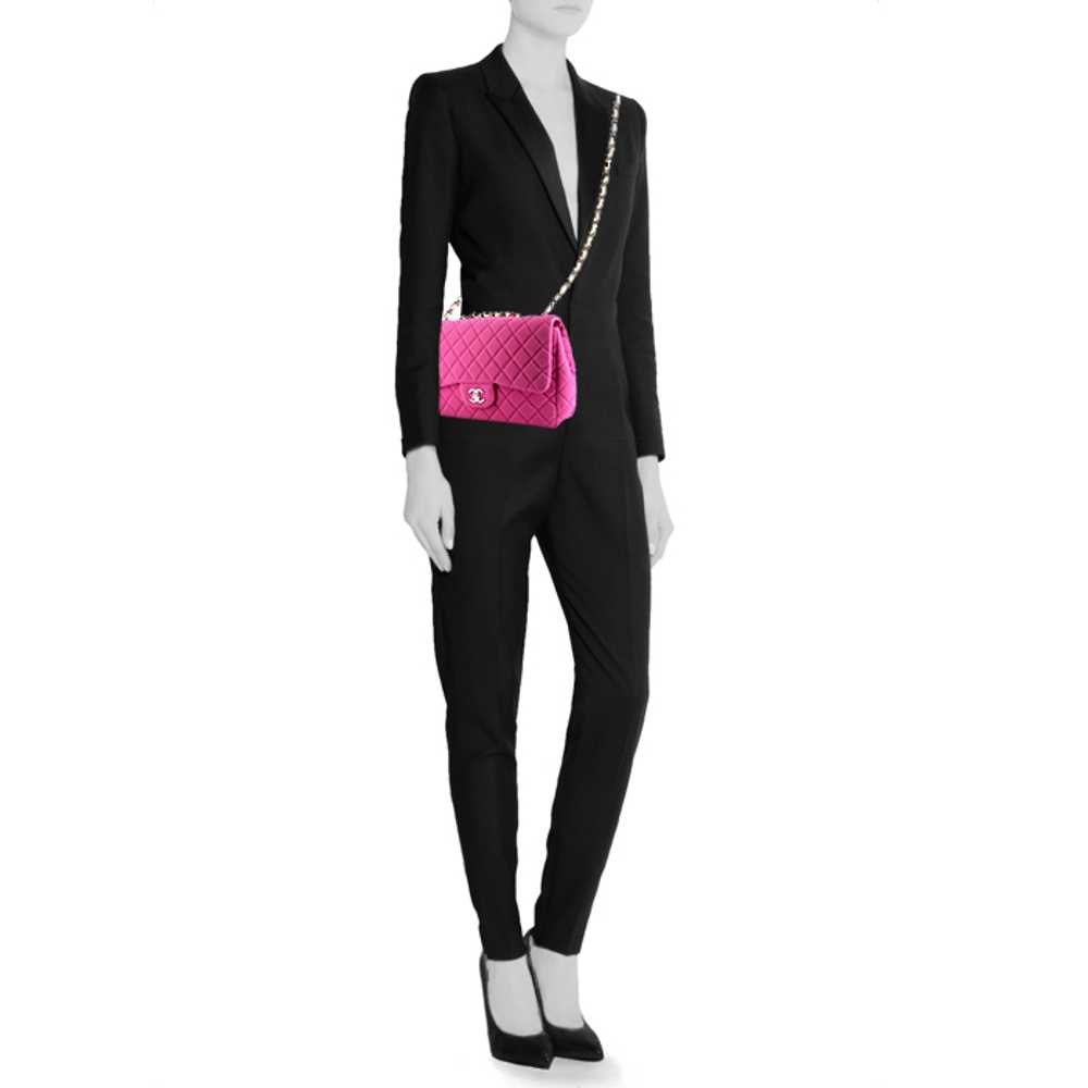 Chanel Timeless shoulder bag in pink canvas Colle… - image 3