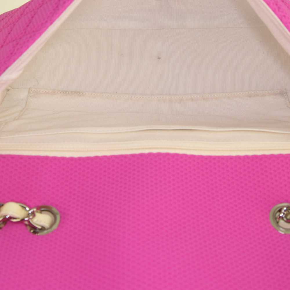 Chanel Timeless shoulder bag in pink canvas Colle… - image 4