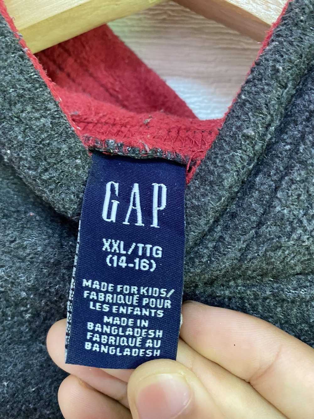 Gap × Vintage VINTAGE GAP KANYE WEST HOODIES FLEE… - image 6