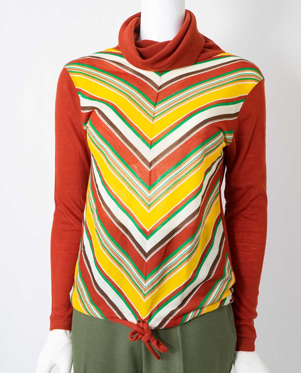 Never worn 70s Jersey Knit Top - image 2