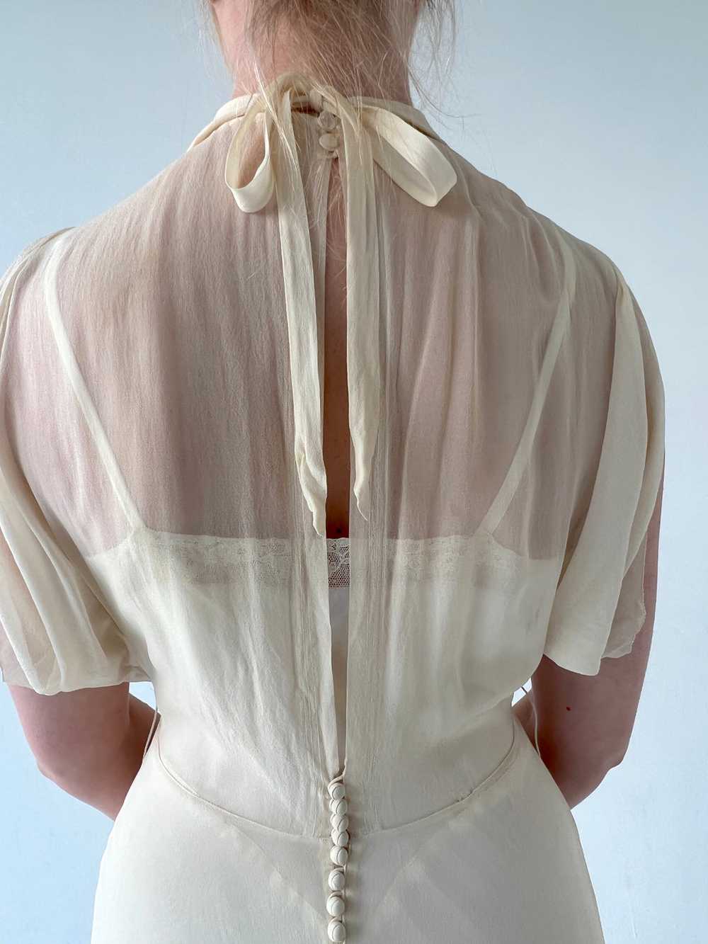 1930's Cream Silk Chiffon Gown - image 8
