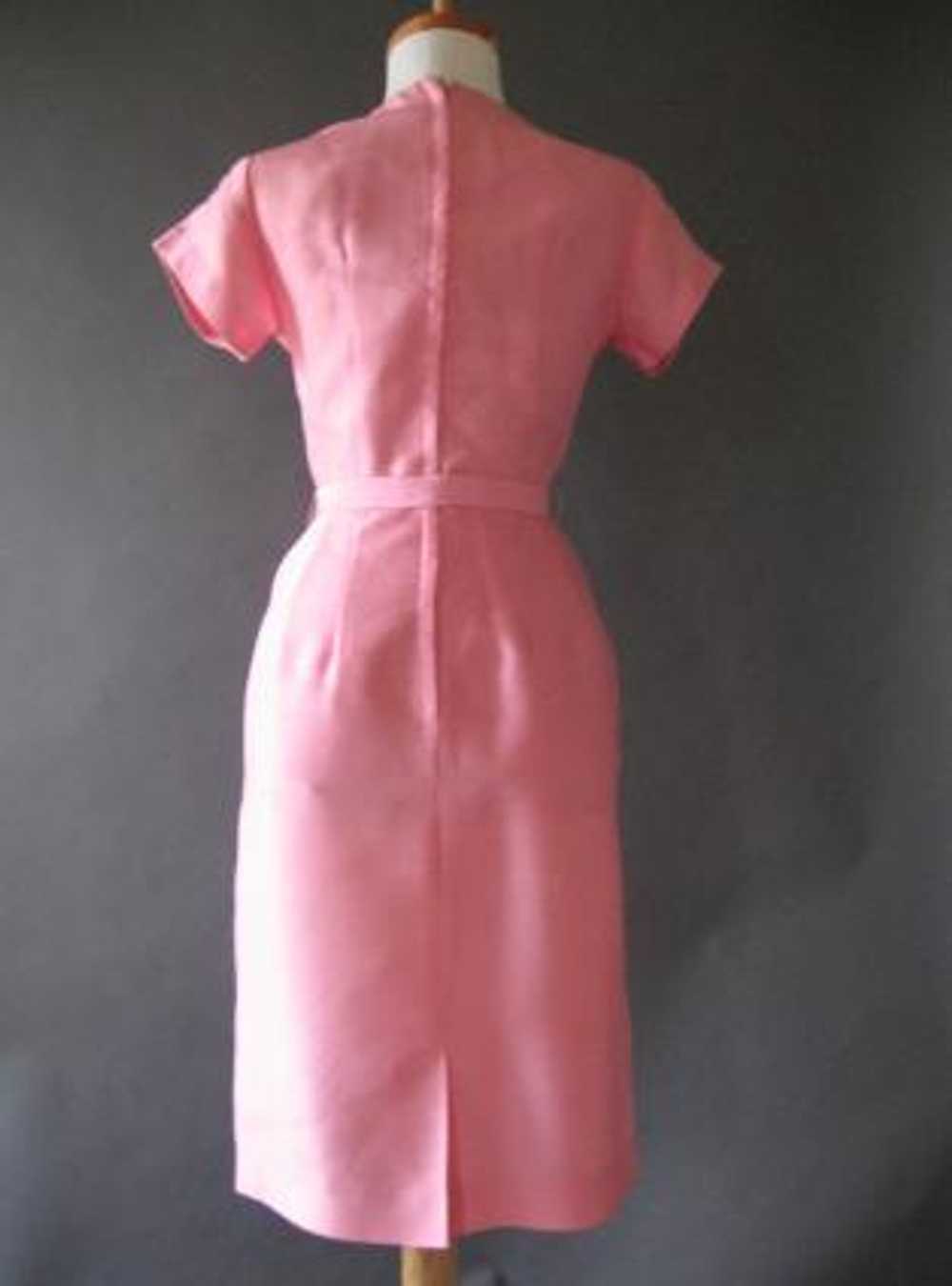 Women's 50s Dress Wiggle Vintage Fitted Pink Belt… - image 4