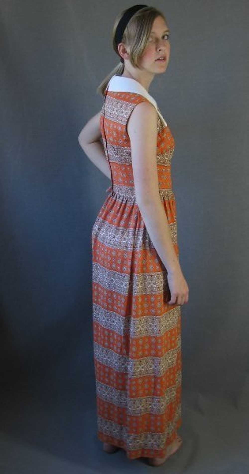 70s Women's Dress Vintage Mod Maxi Paisley Print … - image 5
