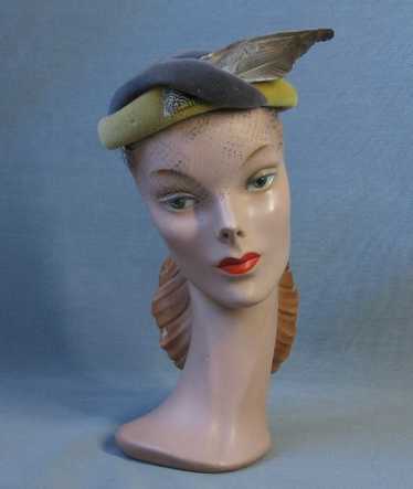 30s 40s Women's Hat Rose Valois Reproduction Vint… - image 1