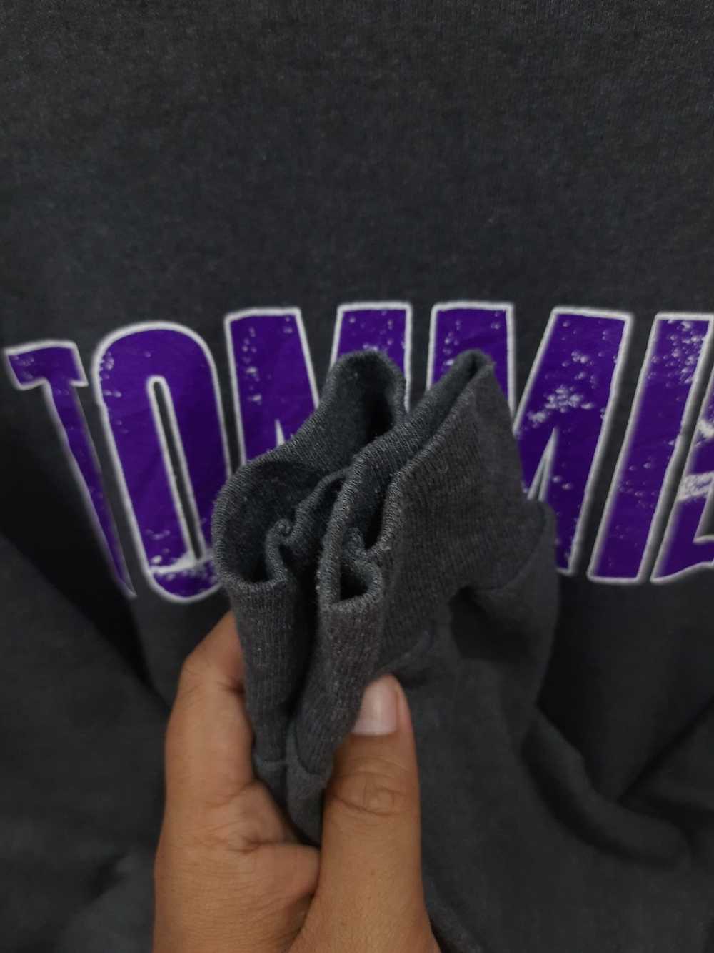 Streetwear × Vintage Tommies Sweatshirt Universit… - image 5