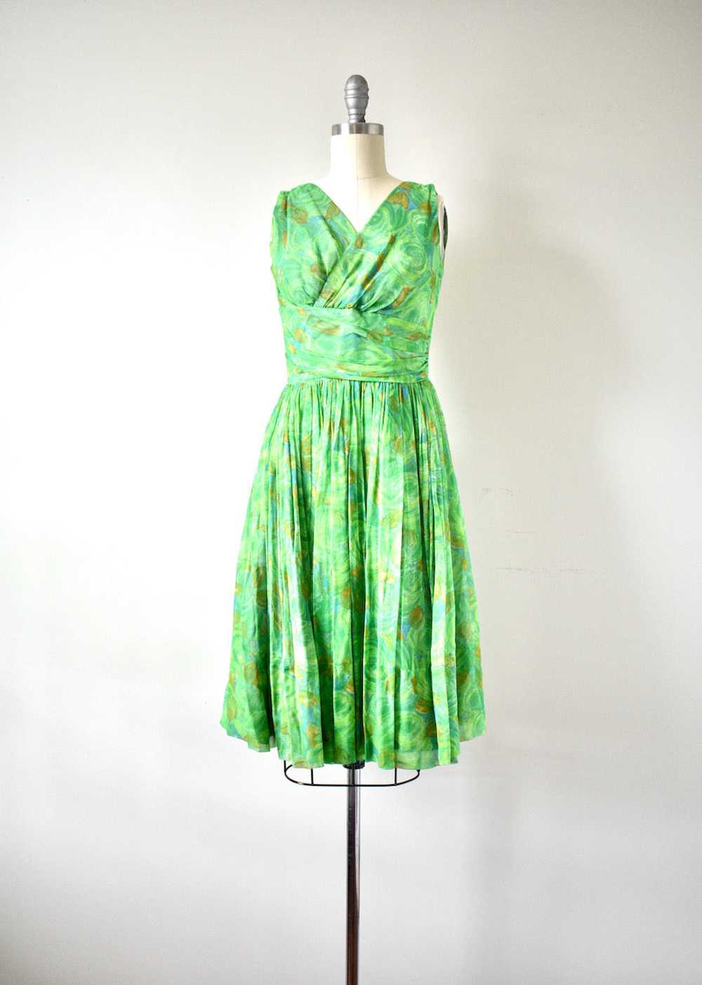 1950s Green Floral Chiffon Dress - image 1