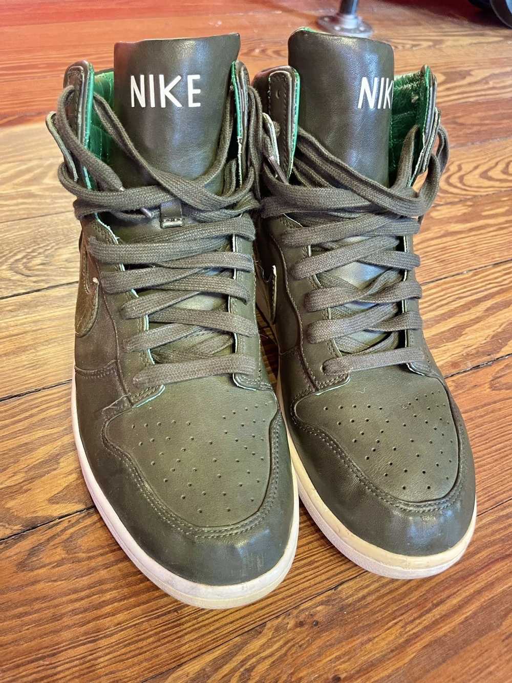 Nike × Sneakers × Vintage Nike Dunk Lux Sequoia V… - image 5