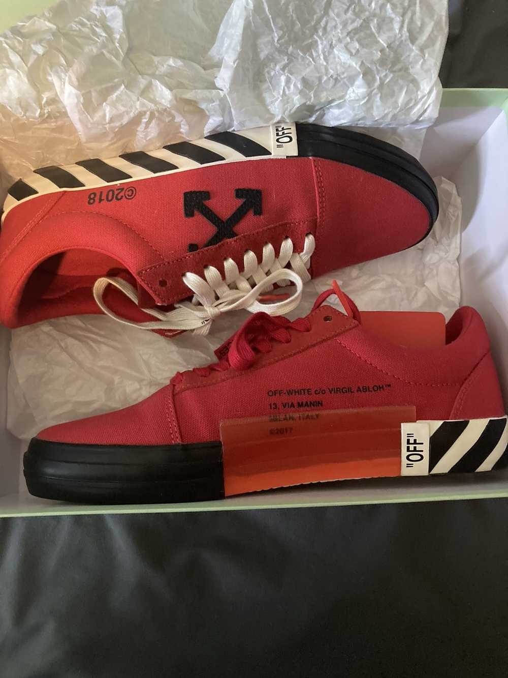 Off-White Off White Vulc low top red size 43 - image 1