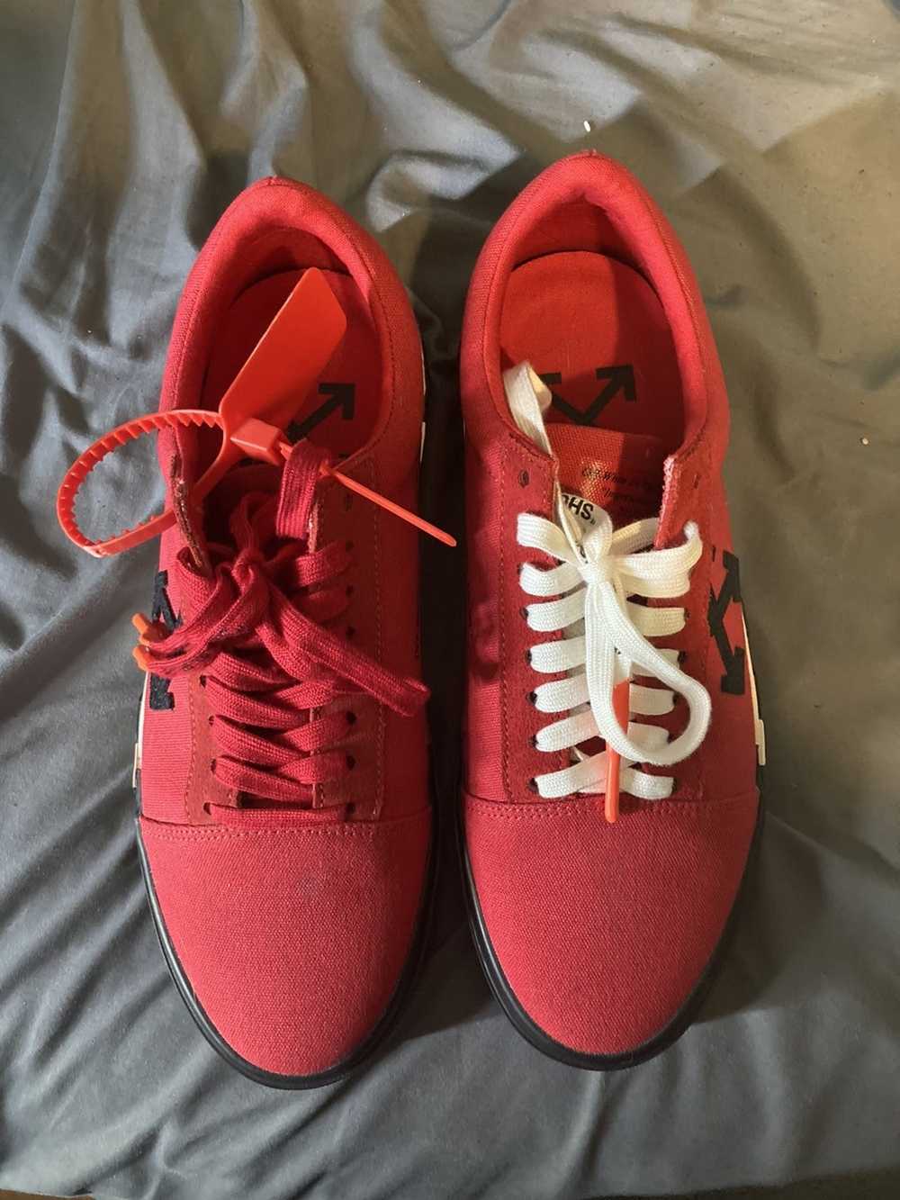 Off-White Off White Vulc low top red size 43 - image 2