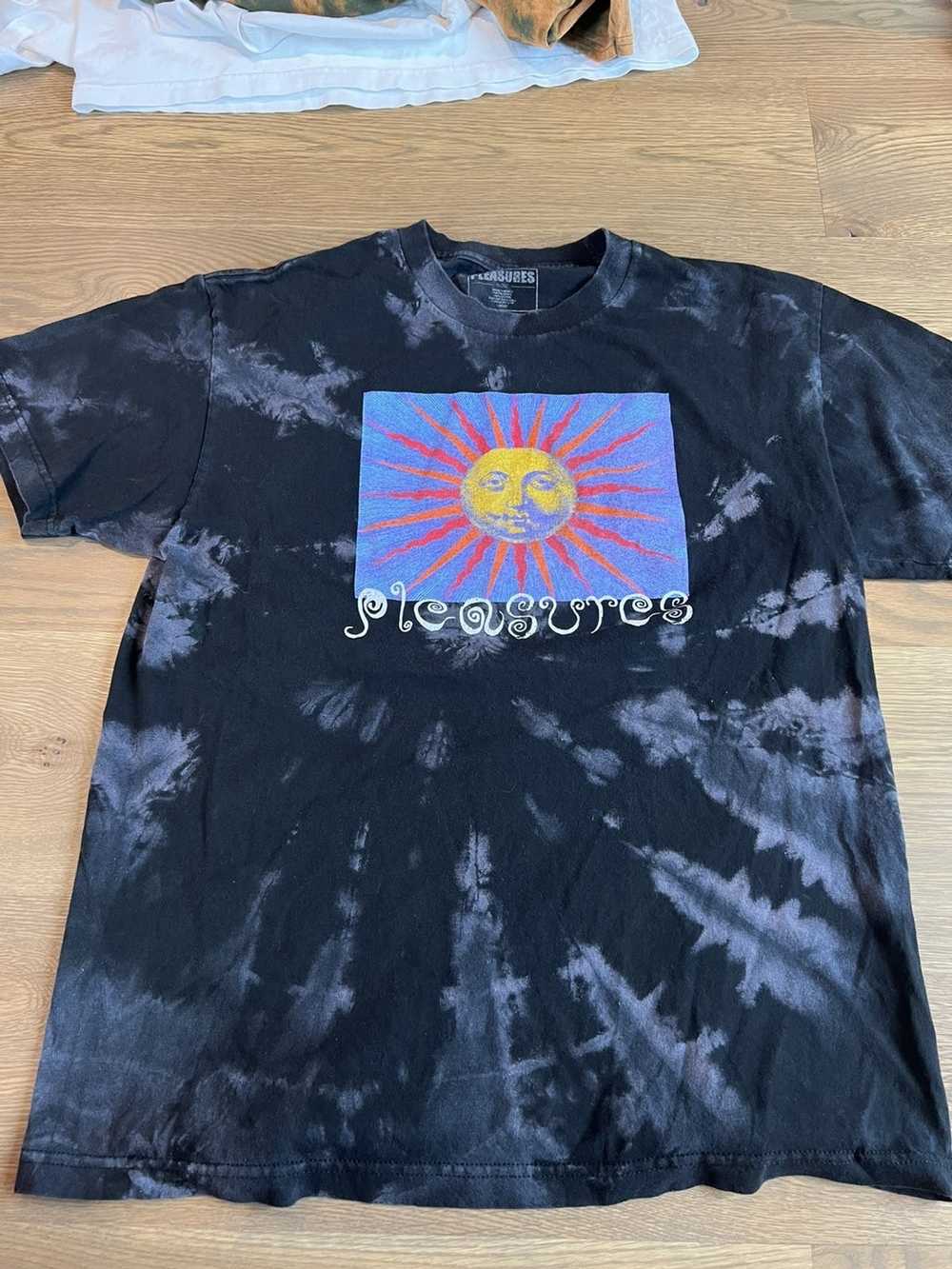 Pleasures Tie dye pleasures sun tee - image 1