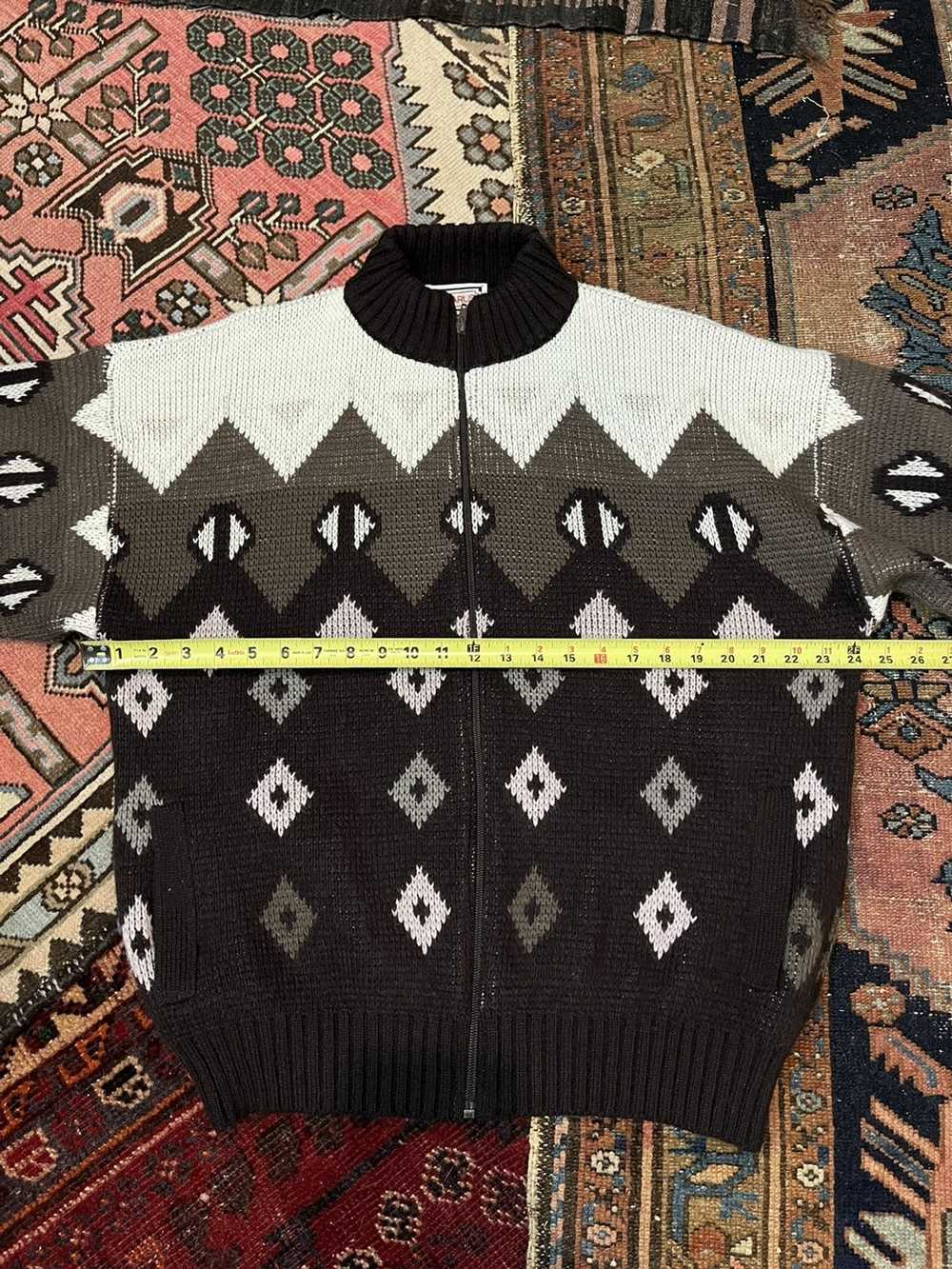 Vintage Vintage Lazarus sweater - image 8