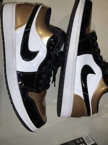 Jordan Brand × Nike Jordan 1 Low ‘Gold Toe’