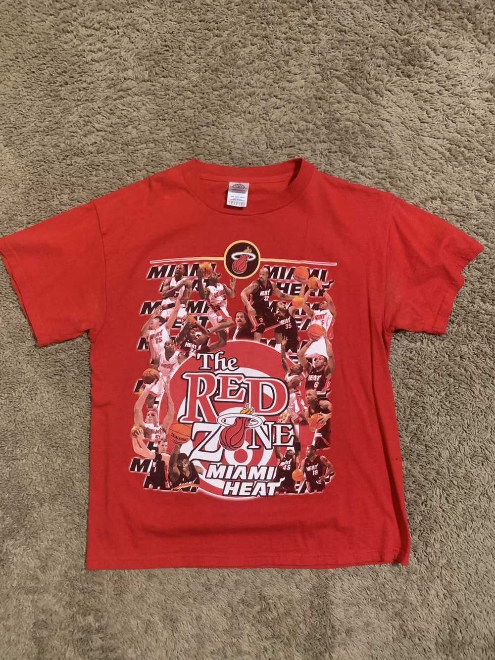 Nike Vintage Miami heat "championship" shirt size… - image 1