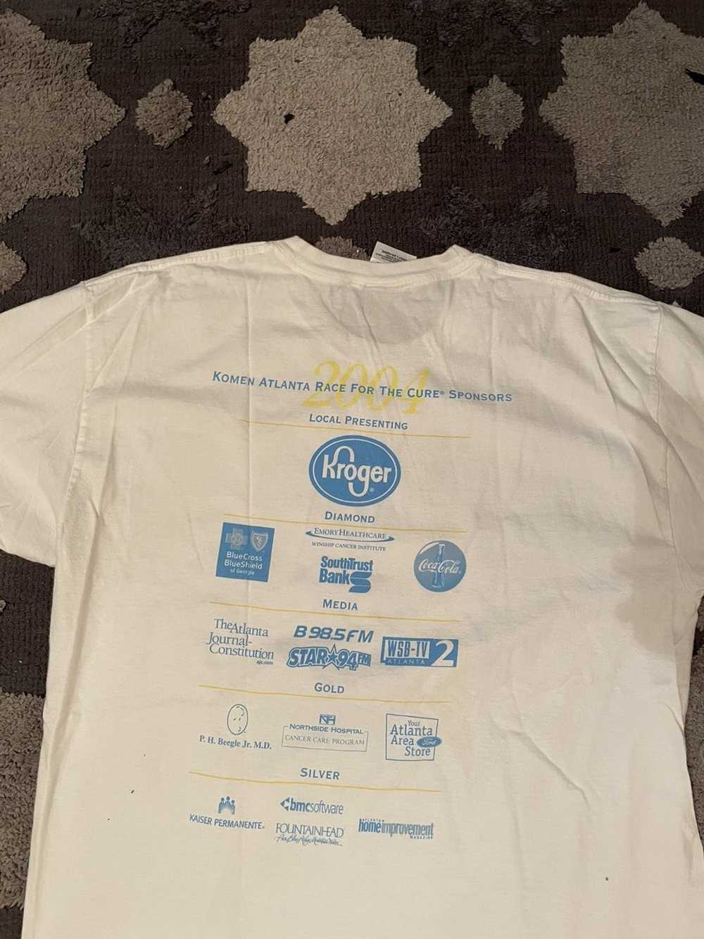 Vintage Vintage 2004 Susan G Komen Race T-Shirt - image 2